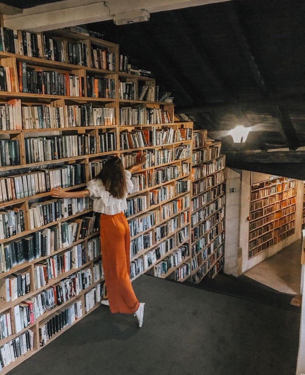 amorenloslibros's tweet photo. 😍😍😍📚📚📚 https://t.co/79X0BURLi2