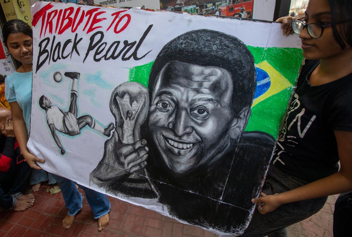 Precioso el homenaje a Pelé de <a href="/MiguelNoguera/">Miguel Noguera</a>