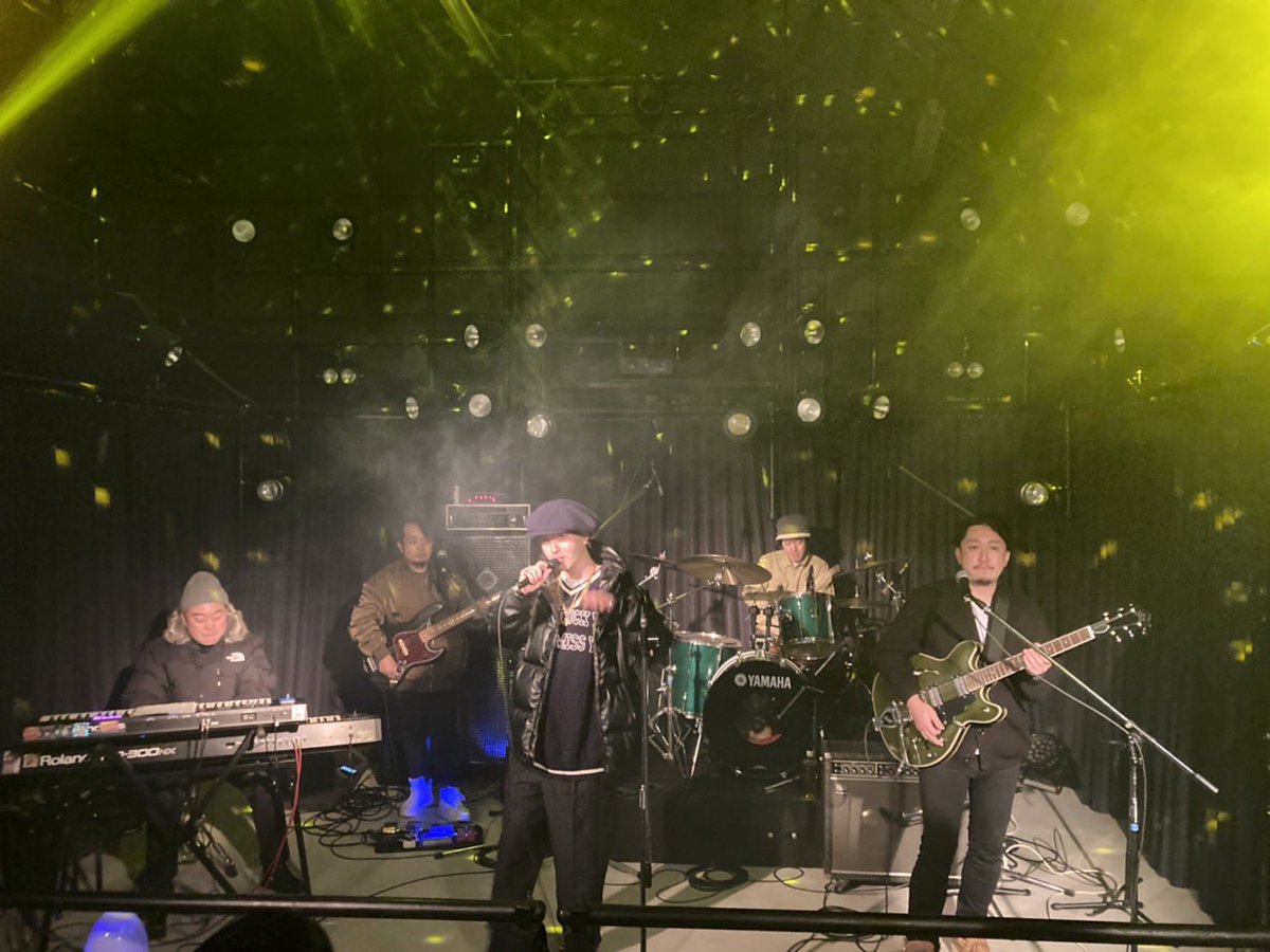 arigata_record's tweet photo. 2022年LIVE納め
お越し頂きました皆様、配信でご覧頂きましたみなさ皆様、年末のお忙しい時期に有難うございました。こうして音楽活動を続けさせて頂いているのも日頃から聴いて下さる皆様あってこそです🙇♂️感謝です🙇♂️
#thesouleaters
#笠原瑠斗
#齋藤森五
#佐々木Kazoo和徳
#KUNI
#Daichang
#yasiam https://t.co/3cxeaTJaIO