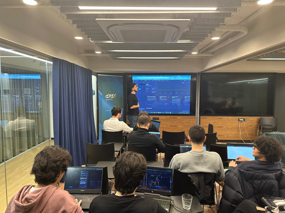 25 Aralık tarihinde <a href="/TurkeyWorkshop/">Workshop Turkey</a> tarafından düzenlenen ve dYdX Grants ile desteklenen Workshop etkinliğinden kareleri sizlerle buluşturmaktan mutluluk duyuyoruz 😍