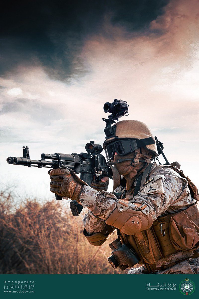 يا رب في هذا اليوم المبارك
احفظ جنودنا المرابطين على الحدود
واجعلهم آمنين منصورين 
وردهم إلينا سالمين
واحفظ أحبابنا وبلادنا من كل سوء 🇸🇦🙏