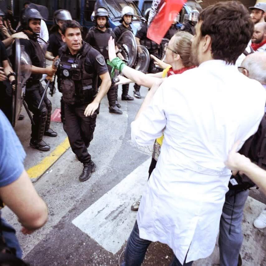 enty35k's tweet photo. @fargosi Las FUERTES medidas... https://t.co/mpUGN3rtpt