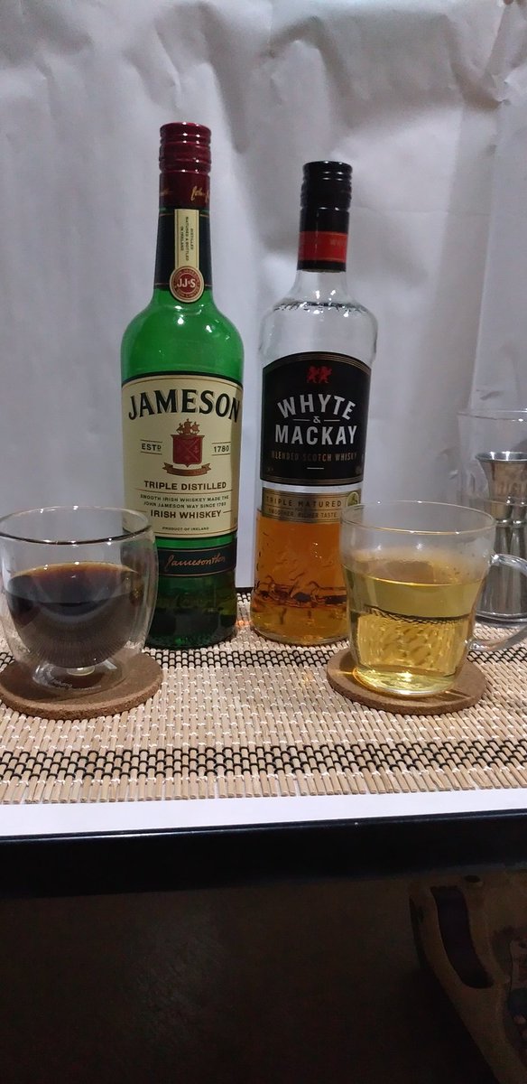 9639ryo's tweet photo. 今夜は、マッタリ #JAMSON #アイリッシュコーヒー と #WHYTEandMACKAY #お湯割り https://t.co/LC9iPJFCqk