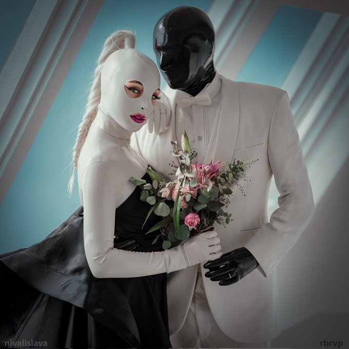 This year's achievement - got married before the doomsday. 💍
#latex #rubber #latexcouple #latexlife #latexwedding