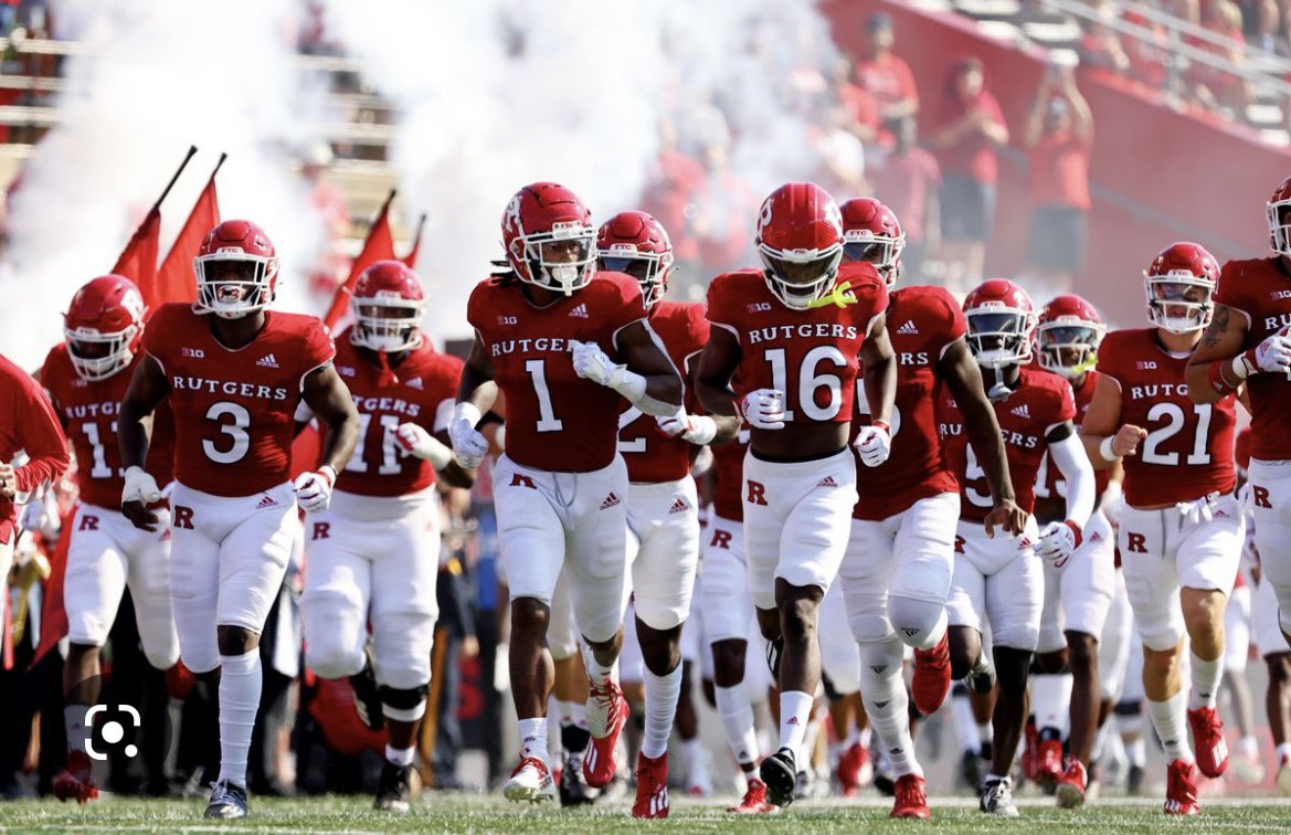 After a great conversation with @CoachShaw__ I appreciate the offer to play @Rutgers ! @GregSchiano @UpperDublinFB @PaFootballNews @EPAFootball @SOLsports
