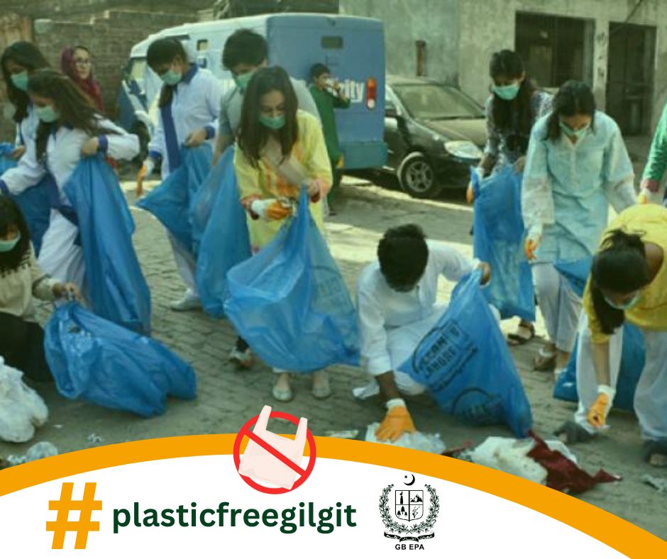 AbdulMuheetglt's tweet photo. گلگت  بچانے نکلے ہے اؤ ہمارے ساتھ چلو 
#plasticfreegilgit 
#plasticfreegilgit https://t.co/D5ZTV20H0A