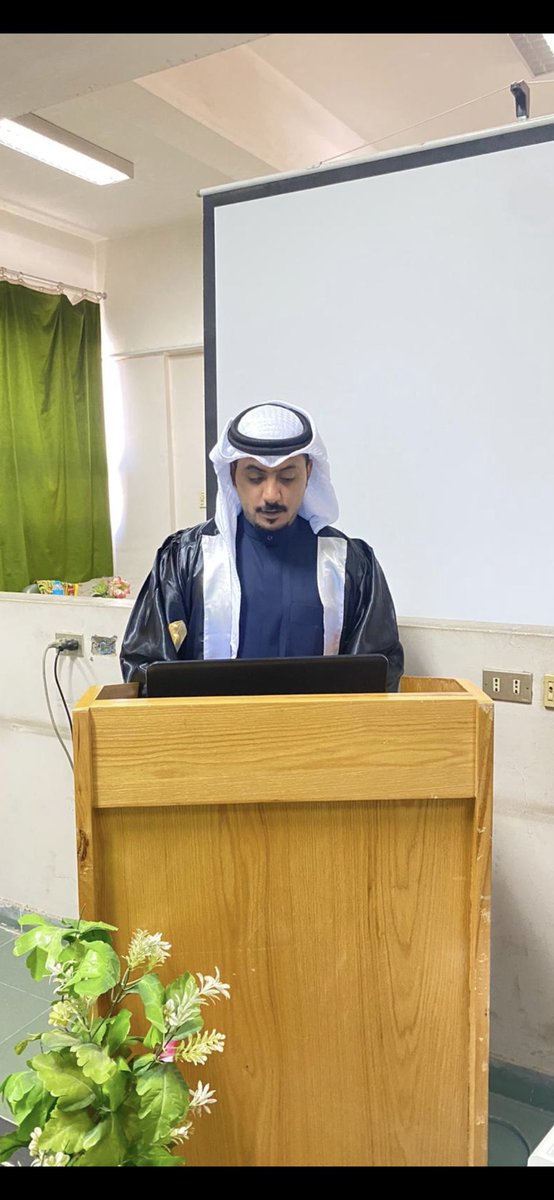 الحمدلله من قبل وبعد 
تم حصولي على درجة الماجستير 
في تخصص ( الادارة الرياضية و الترويح ) 
اسأل الله التوفيق لي و لكم 🌹