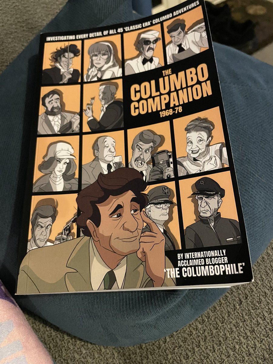 leparker5's tweet photo. As a huge Columbo fan I received this for my Christmas birthday, and have already devoured it - loved every word and marvelled at the great pictures. Thank you @columbophile and @ColumboFox really hoping for a Vol 2! 😁 https://t.co/KDEo7ffPp1