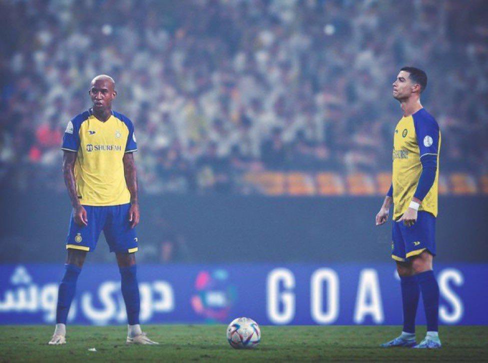 alihibah's tweet photo. أكرر النصيحة للنصراويين: 

احتفلوا بهدووووووء فهناك من يتآلم بصمت وصياح  ..!!

#كريستيانو_رونالدو https://t.co/jLHBw5EL4L