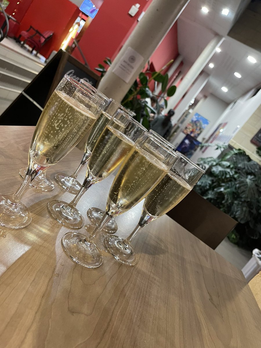 CinemaRexSarlat's tweet photo. Petite coupette de champagne avec les équipes du Rex café et ciné qui sont Off demain ! #rexcafe #rexsarlat @Arnovialle @BlandineBollier https://t.co/fMSdCW7hgl