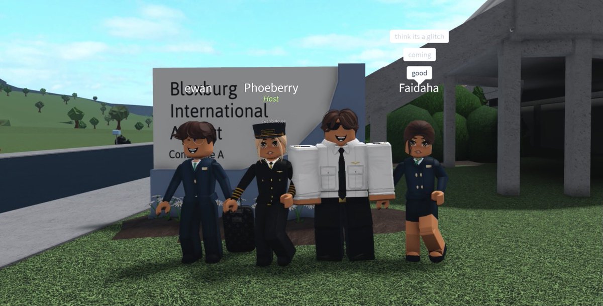 Fighter_RBLX's tweet photo. memories from 2022! https://t.co/Uqwzxq1KtN