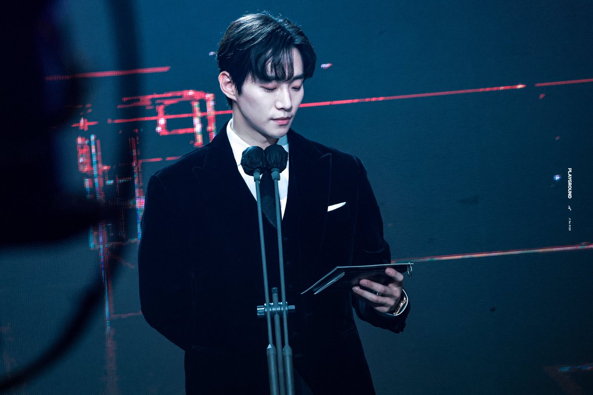 playground_nat's tweet photo. 221230 MBC 연기대상 ✨
#이준호 #준호 #JUNHO https://t.co/Yqc2zWnJ9O