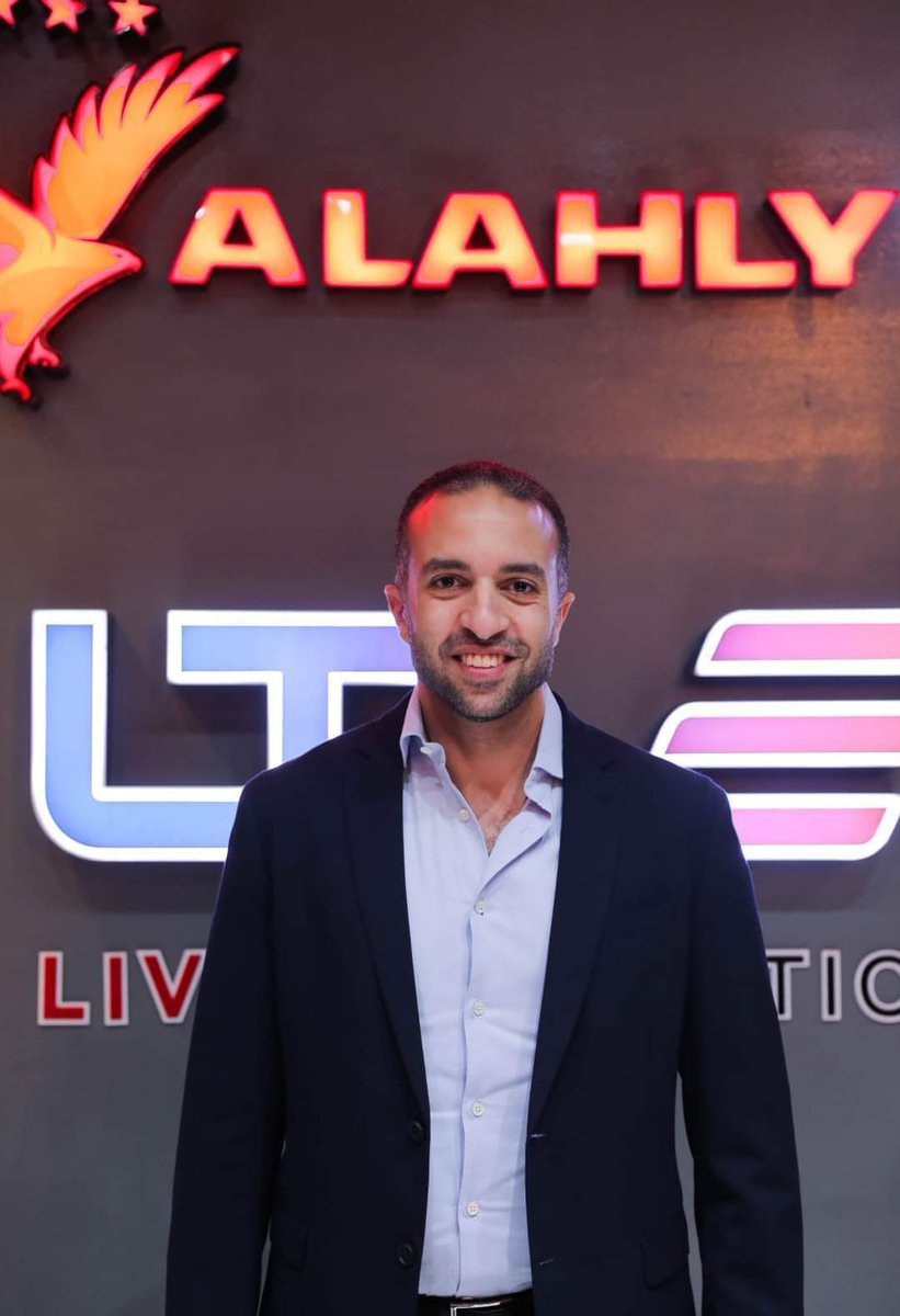 #جمهورك_معاك_ياأهلي 

<a href="/mserageldin/">Mohamed Serageldin</a>