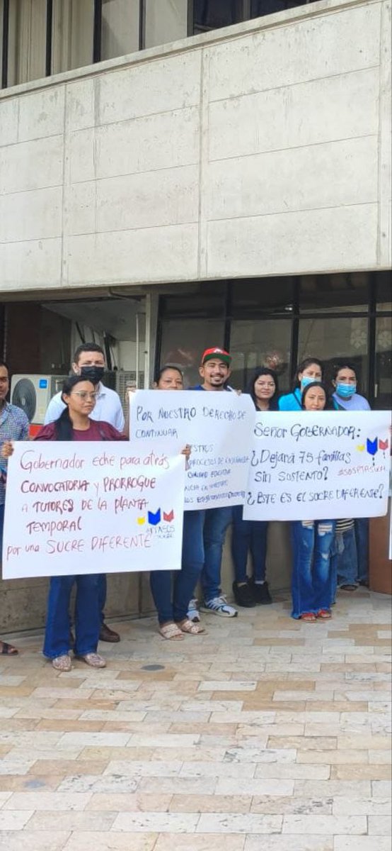 eilynesthersot1's tweet photo. Hacemos un llamado de control político para @RinconferE por la MASACRE LABORAL de 4.200 tutores  @PTA_Colombia  en @GobSucre #SEDSucre. Apersónense de la situación @petrogustavo@agaviriau @Veronicalcocerg @hbayonar @RinconferE @hectorolimpo @NoticiasCaracol @NoticiasRCN https://t.co/JMJA82uz8h