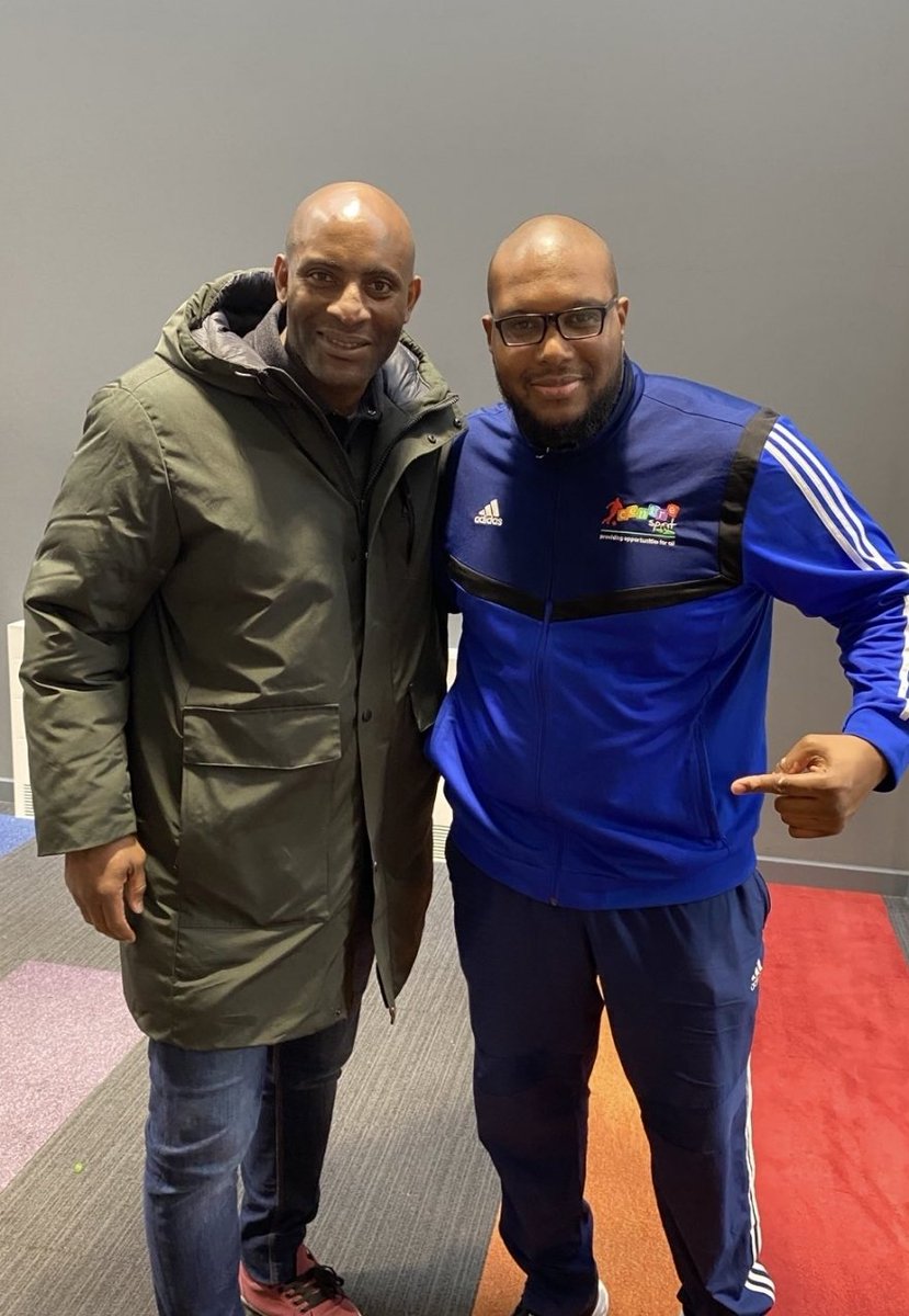 Great to connect with former Birmingham City and Coventry City Striker @delvic99 @Strike9Training and @centrespotorg delivering Holiday Activities and Food for Local Children. #Community #Sport #HAF