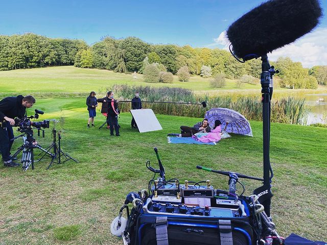 16x9inc's tweet image. @freshaudionorth recording audio on a shoot in York for “The Courtship” on NBC 🎥🎤🎧

#sounddevices
#wisycom
#orcabags
#orcasoundbags