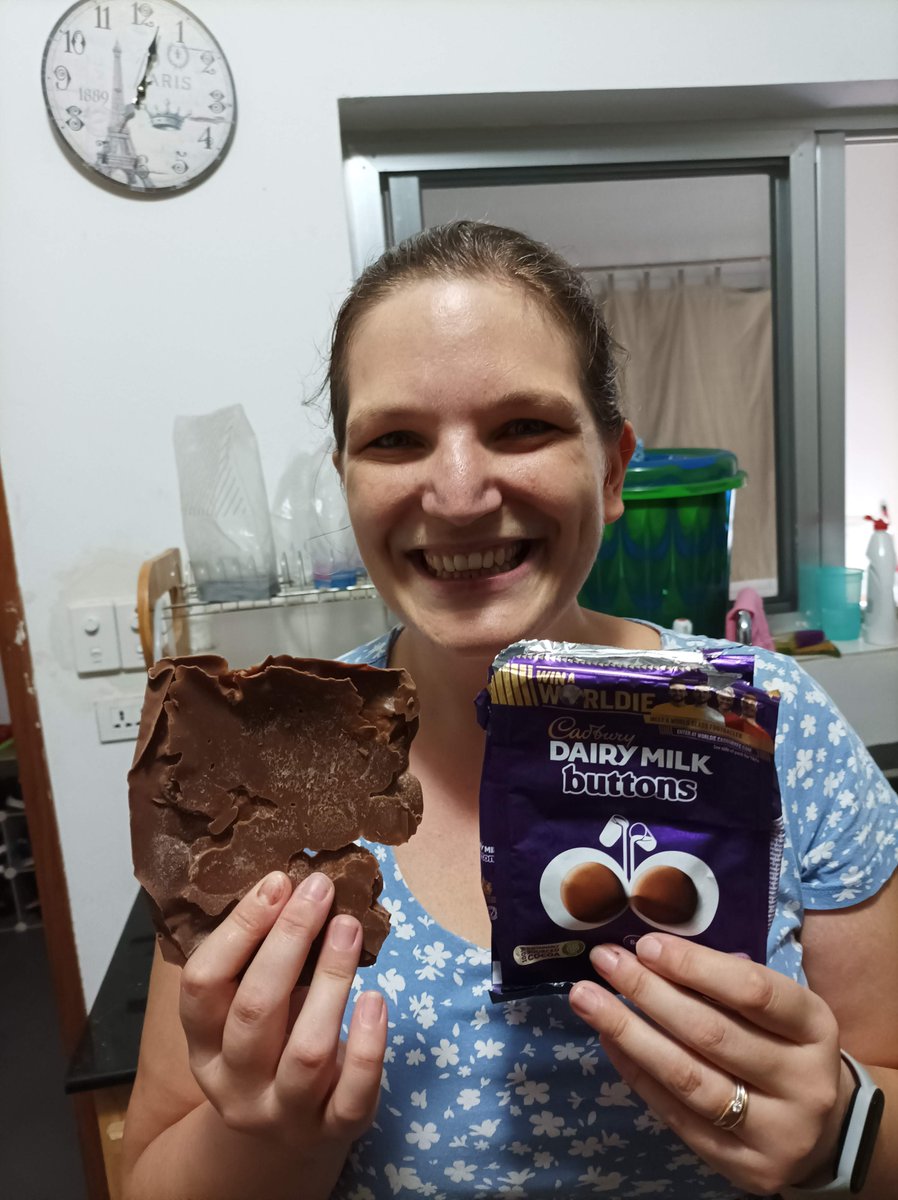 davebeckymaf's tweet photo. Thought I'd open some Christmas chocolate tonight from our UK package... Who needs chocolate buttons when you have one massive chocolate button! It's warm in Liberia. 😅
Becky https://t.co/KObZvTohQZ