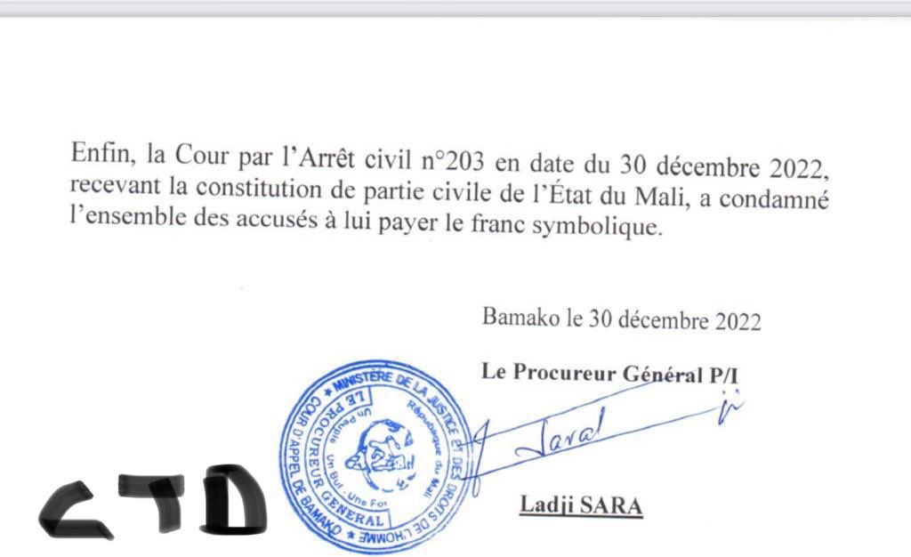 rfemassala's tweet photo. Affaire 46 militaires ivoiriens :Le verdict est tombé. 
Les 46 militaires, dont leurs  officiers , ont été condamnés à 20 ans et 2 millions d’amende chacun de réclusion pour les chefs d'accusation cités l'arrêt de revoie du  27 décembre ( dans leur mise en accusation) . https://t.co/QXYp8LfXHf