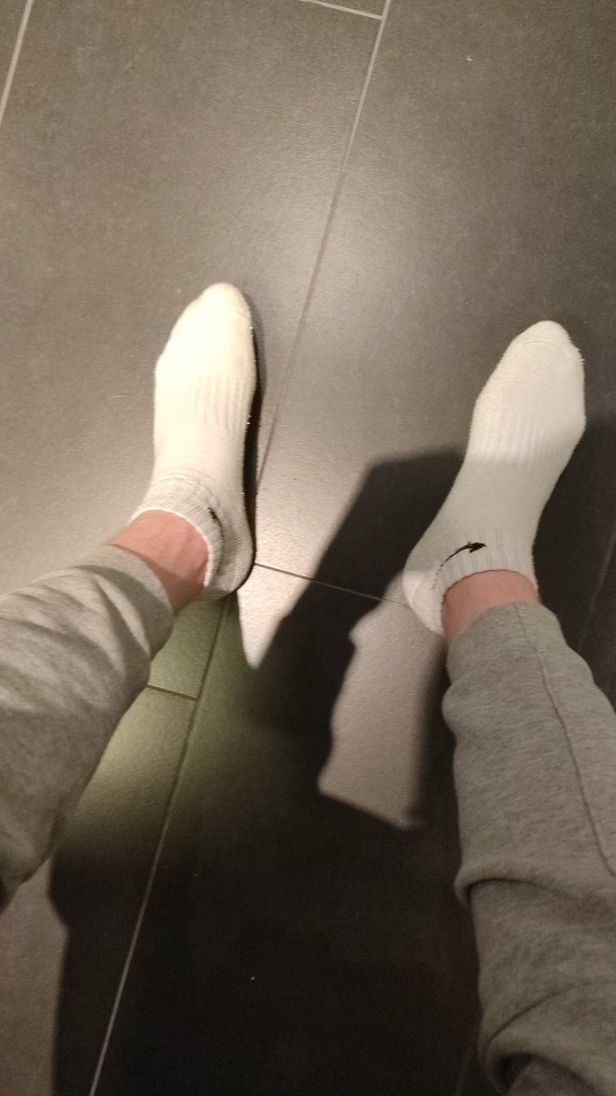 MasterGodLuuk's tweet photo. @SocksVince How bout these https://t.co/n8yYjFBxXW