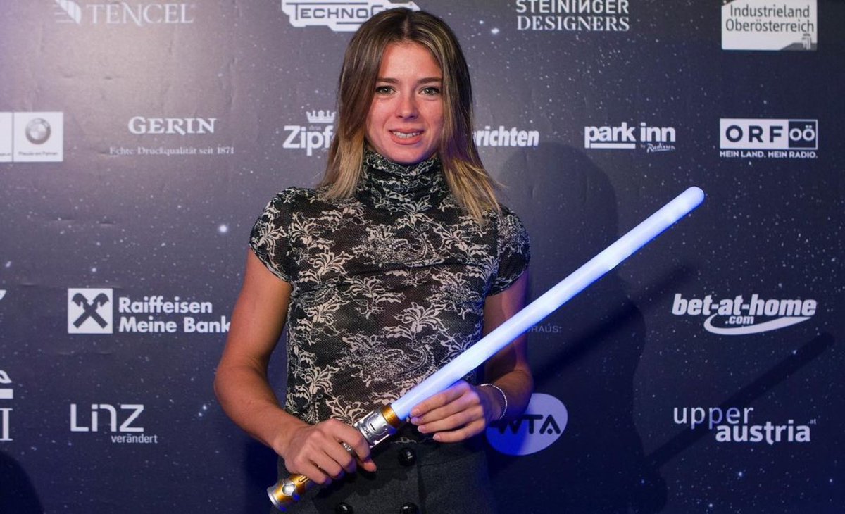 WTALinz's tweet photo. Tanti Auguri, Cami! ๐
๐ธ: GEPA / Getty
#wtalinz #camilagiorgi #2018champ https://t.co/IaUqhOpUqp