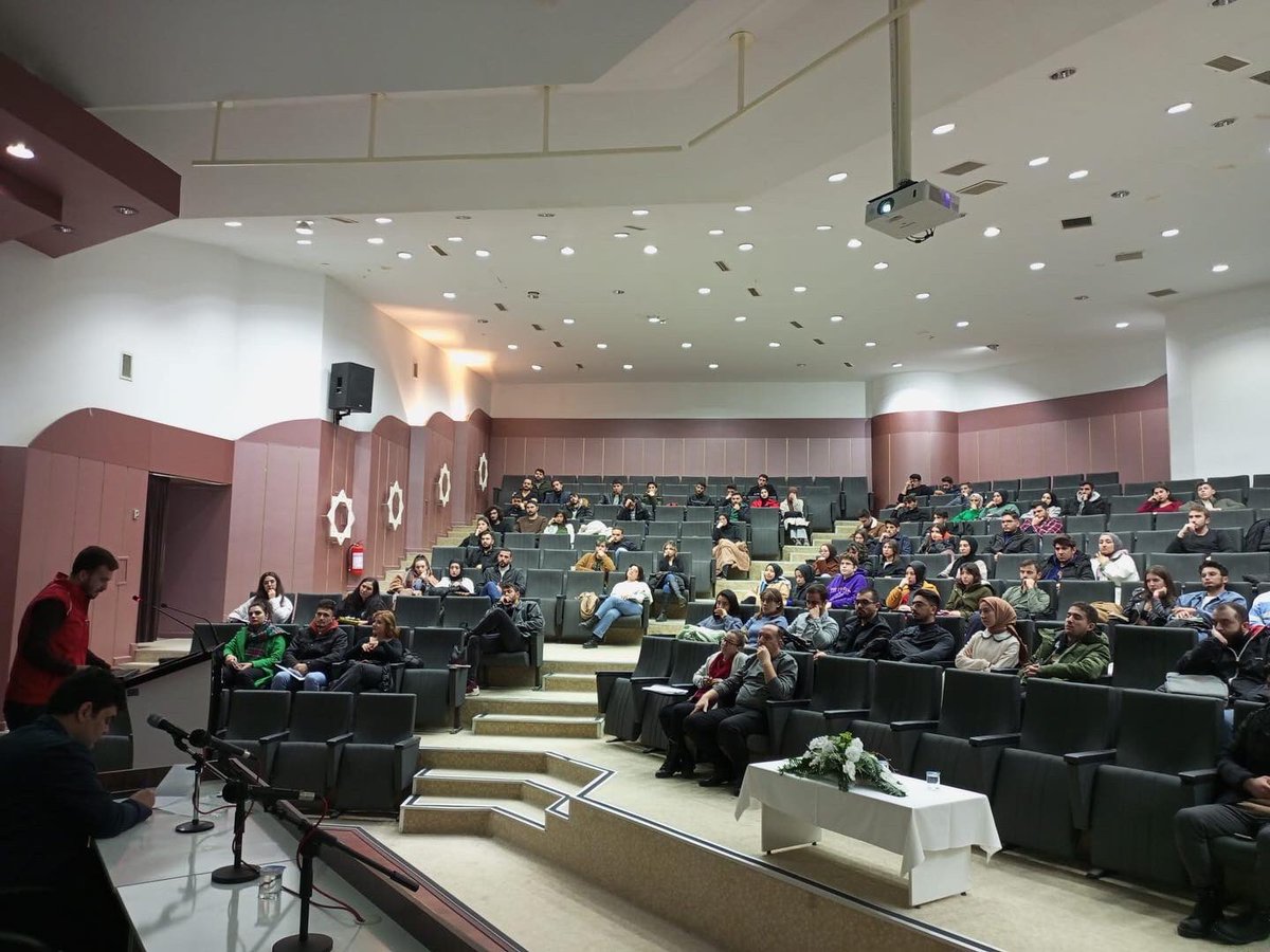 GSB_KonyaGM's tweet photo. Selçuk üniversitesi topluluk başkanları ve topluluk koordinatörlüğü ile 2023 yılı yapılacak etkinlikler planlaması yapıldı. https://t.co/ikg1JPxNkM
