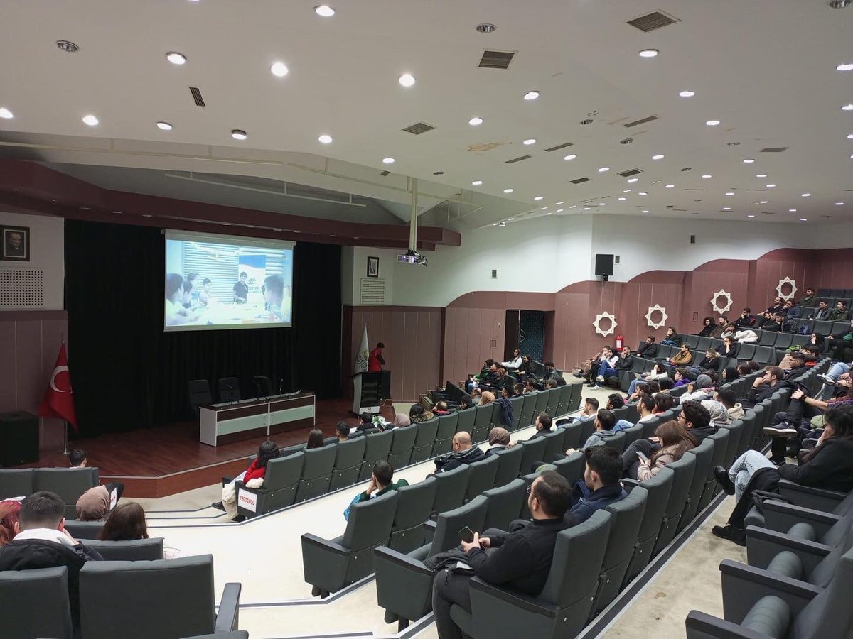 GSB_KonyaGM's tweet photo. Selçuk üniversitesi topluluk başkanları ve topluluk koordinatörlüğü ile 2023 yılı yapılacak etkinlikler planlaması yapıldı. https://t.co/ikg1JPxNkM