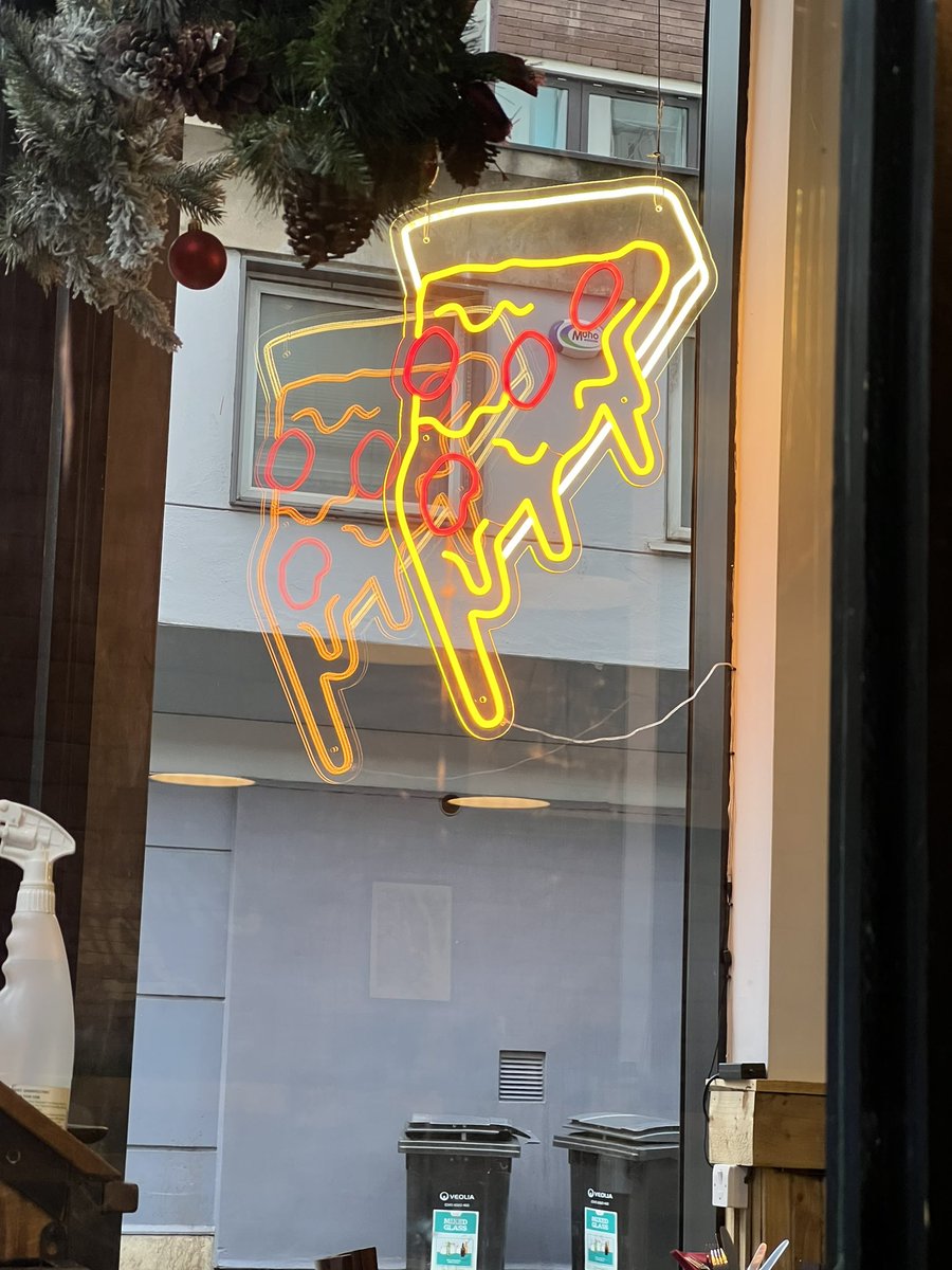 Don’t often get beat by food, but Manchester pies has filled me up! Amazing food!