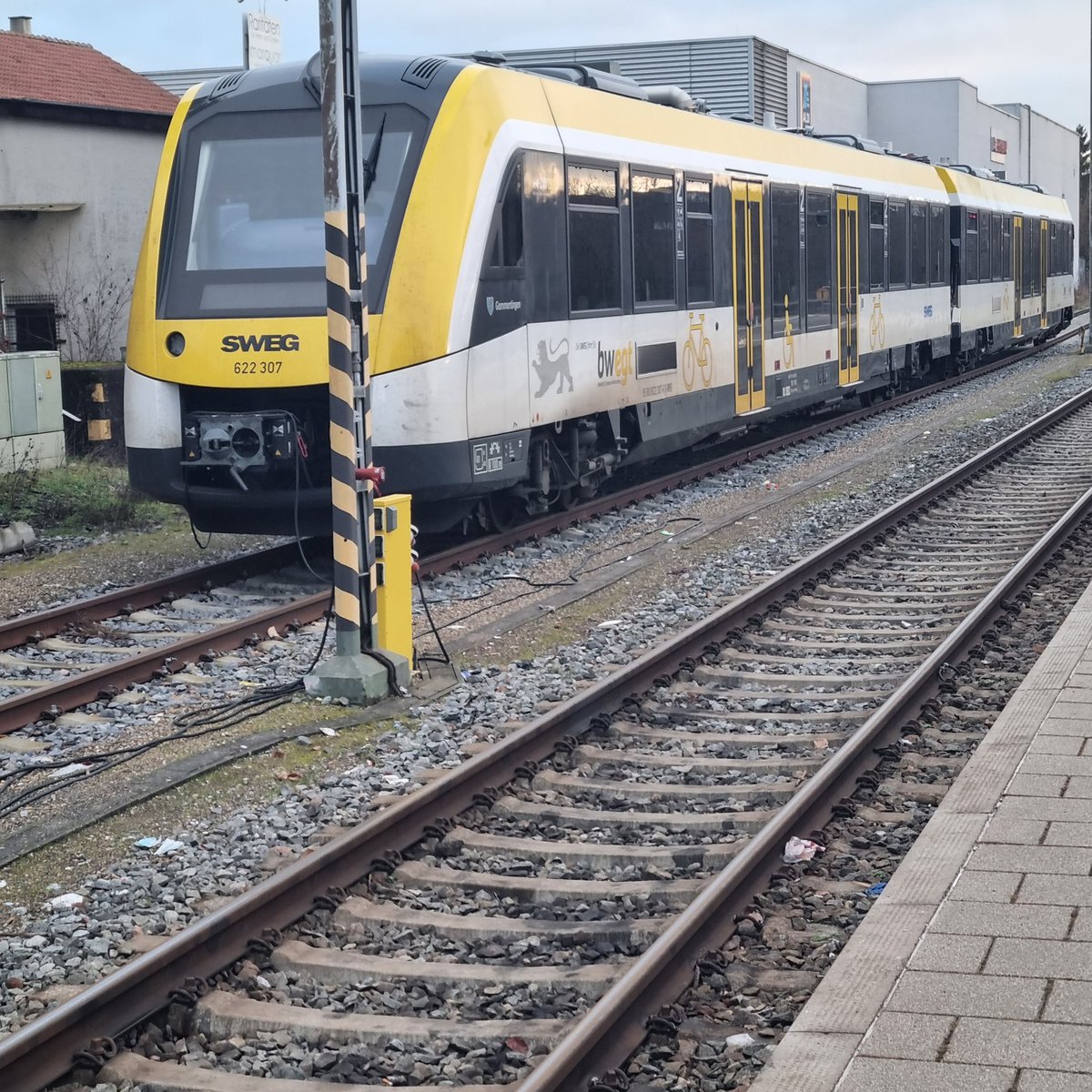 Das ist mein Lieblingszug BR622 Sweg weil meine Lieblingslokführerin so ein fährt