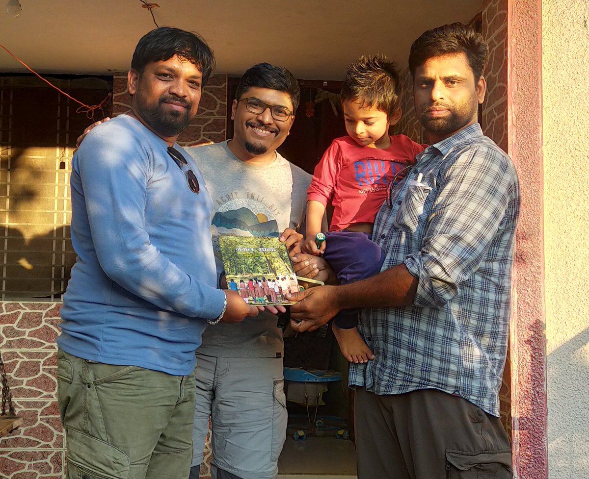 PrafullaSawark1's tweet photo. After so long Back we meet together at home...
Shrikant Gund, Pankaj Koparde @ https://t.co/cSONTg8XRC
