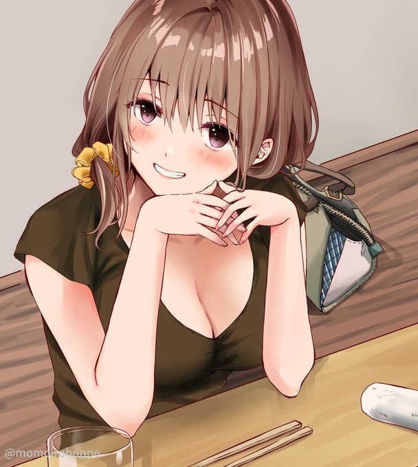 今年は初の単行本を出せてよかったです!応援してくださった皆様のおかげです!一番好評だったぽんこつOLちゃんを描きました。暖かい感想本当にありがとうございます!!救われてます…😭🙏✨
#オリジナル 