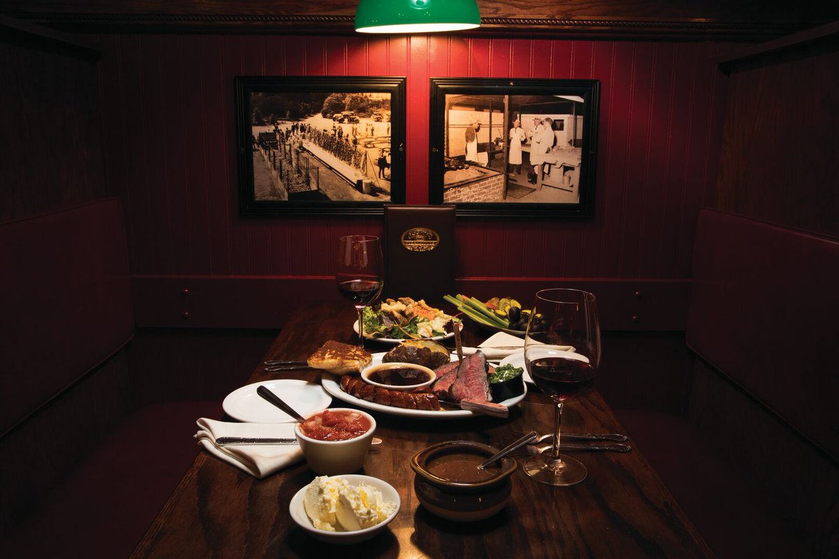 VisitSMV's tweet photo. You can’t come to Santa Maria Valley and NOT get some classic ‘cue. 🥩🔥
Check out The Hitching Post, Shaw’s, and Far Western Tavern to enjoy your food as it should be - Santa Maria Style.
#SantaMariaStyle #Barbecue #SantaMariaValley #Foodie https://t.co/8XHlgEFevT