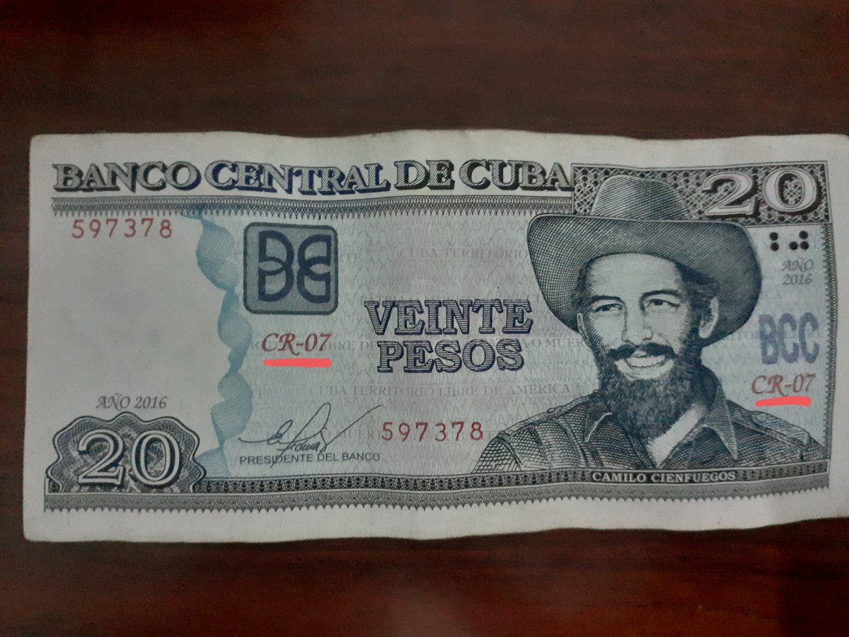 textosalgoritmo's tweet photo. 🤯 Pesos cubanos patrocinados por #CR7𓃵 🤣 https://t.co/AhiOuTZKVX