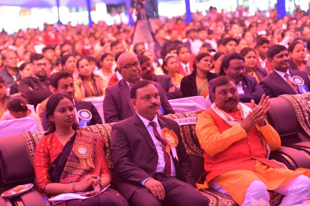 Prof Rakesh Sinha tweet media