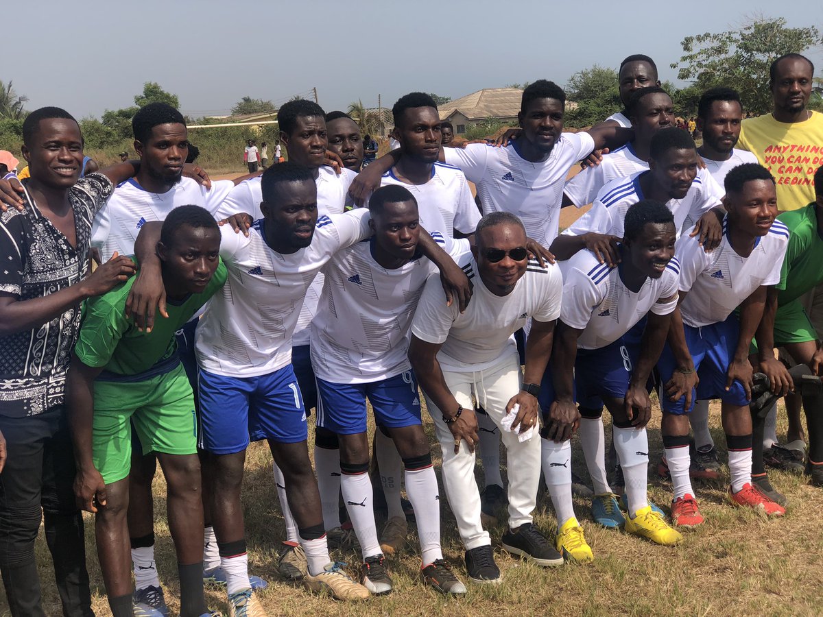 ForKozie's tweet photo. It is innnnnnnnnn⚽⚽⚽
Amotoe 1-2 Sesem/Ahenfie 
78min https://t.co/Ai3bPQ4pAK