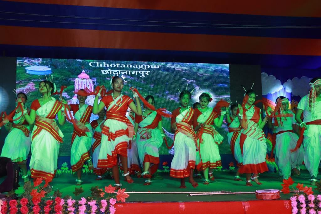 Prof Rakesh Sinha tweet media