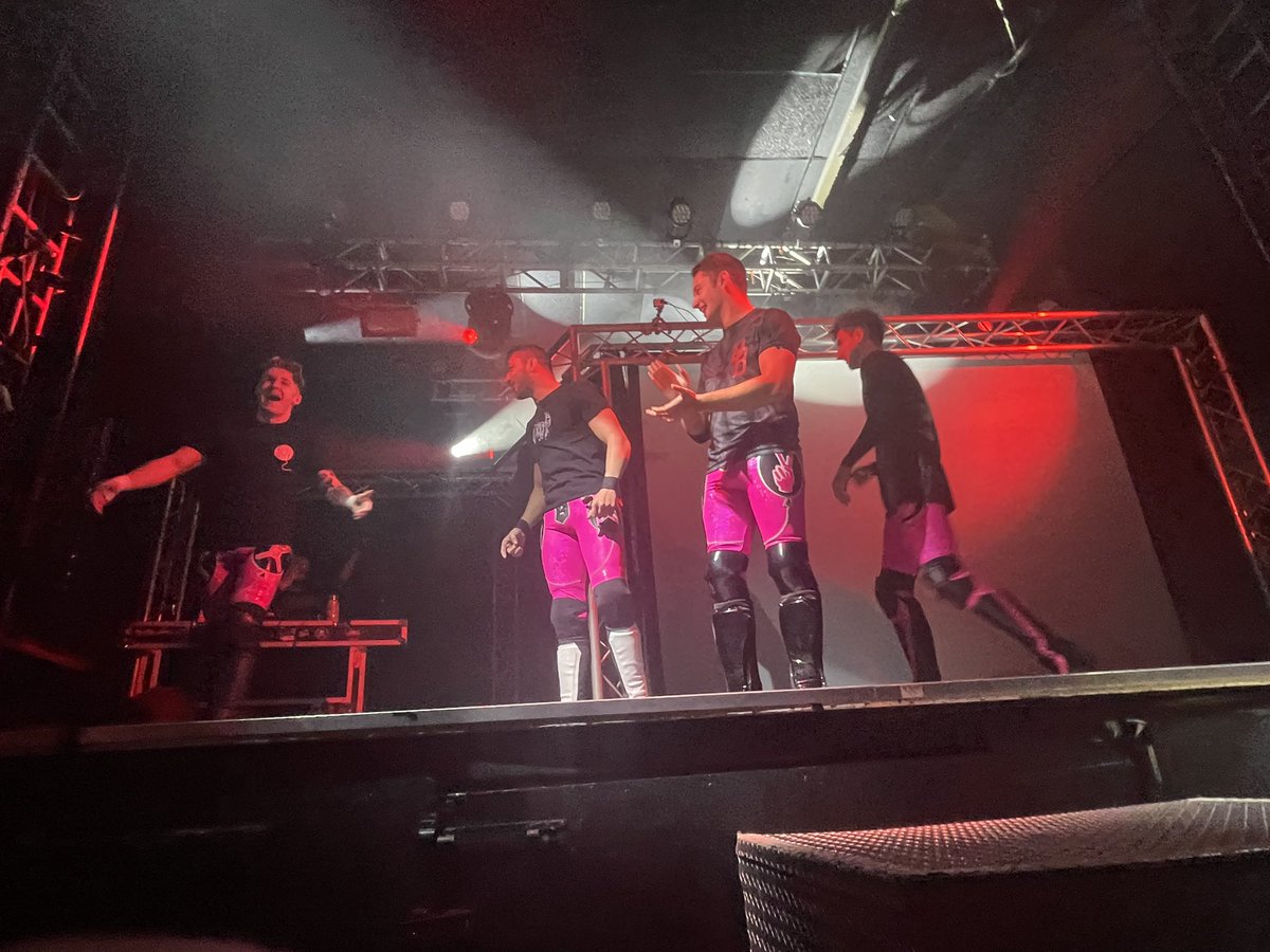 jrg1990's tweet photo. Getting us underway here at @ThisIs_Progress #Unboxing5 it’s CPF, including a RETURNING @JustJoeLando (!!!) facing off against Dan Moloney @LukeJacobs00_YG, MAN LIKE DEL BOY (@DEREISS_ flogging merch) and a DEBUTING @THEMADKURT!!! https://t.co/7aQMo7AYXM