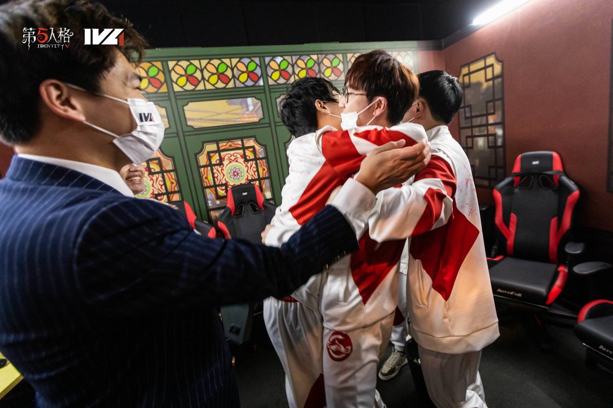 gg_ivlfans's tweet photo. (3) #GG_IVL #GG_BH #GG_ppxia #GG_xawm #GG_ppz #GG_18
https://t.co/P1uBVux9P0 https://t.co/As4qX58k1U