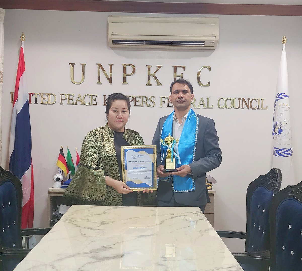 UNPKFC's tweet photo. ขอบพระคุณสถาณฑูตปากีสถานมากค่ะ ที่ส่งกระเช้ามาเยี่ยมและมอบกระเช้าวันปีใหม่ในคราวเดียว ขอบพระคุณสำหรับไมตรีที่อบอุ่นค่ะ 🙏🙏🙏❤️
#EmbassyOfPakistan #AphinitaChaichana
#UnitedPeaceakeepersFederalCouncil #UNPKFC https://t.co/pt0fiIIeWE