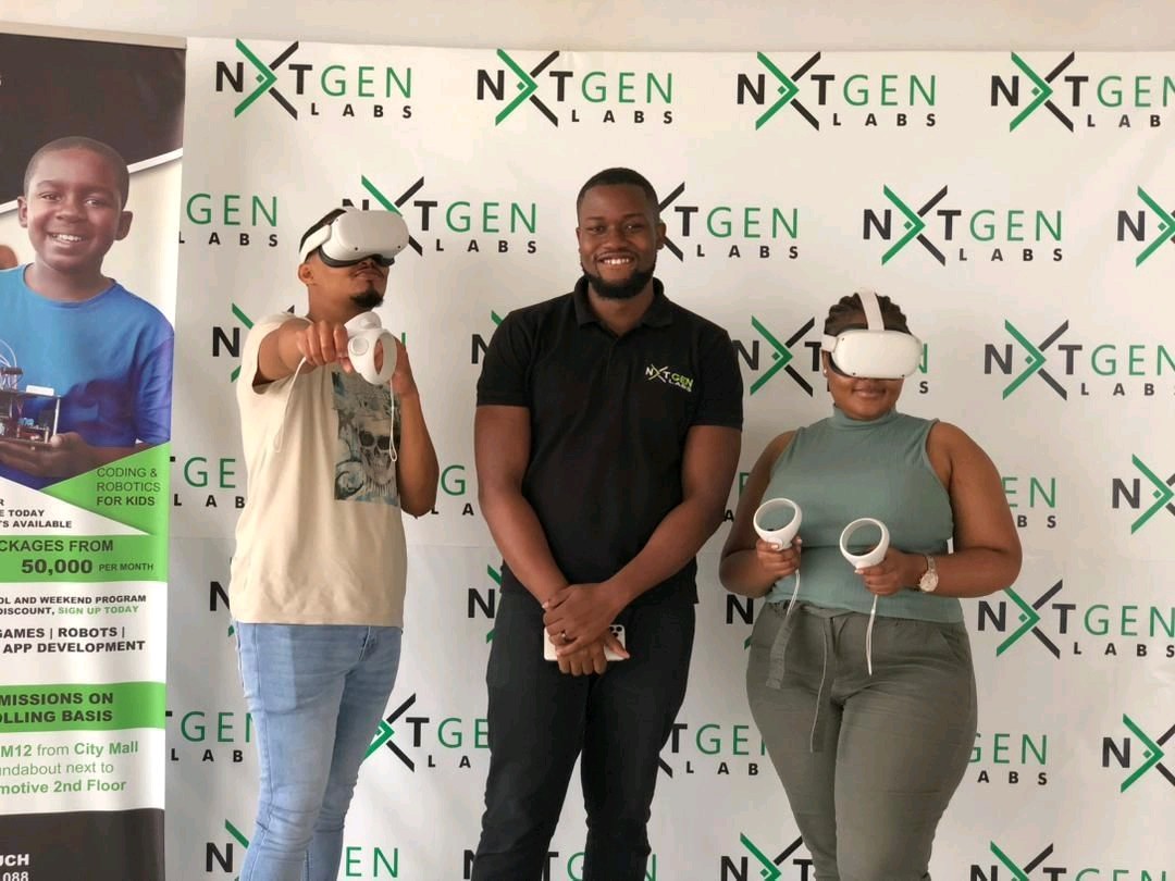Raldo16's tweet photo. MalawiUP! Startup Ecosystem Tour π
The hubs also delved deeper into the work that they do to support youth and entrepreneurs. It was particularly interesting to learn about the developments in the blue and green economy as well as smart cities initiatives.
#MwStartupWeek https://t.co/x7ZvkBauxS