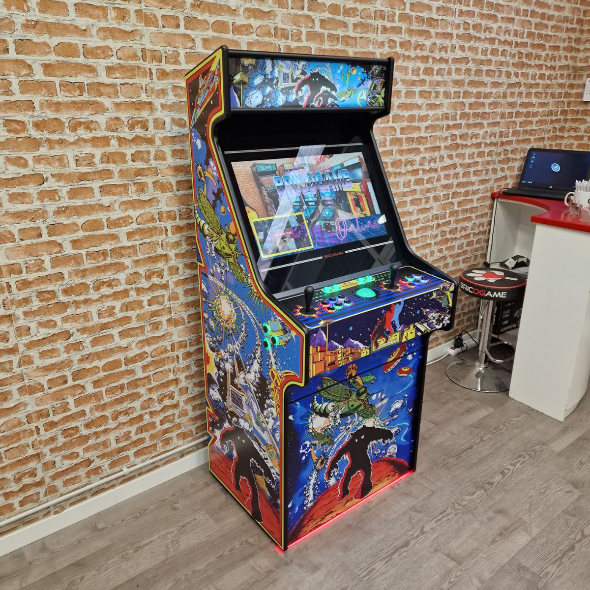 Bricogame's tweet photo. ¿Quieres un diseño para romper moldes?pues fíjate el que te ponemos en estas fotos…#spaceinvaders, #galaga…retro,¿verdad?
Una auténtica maravilla de #keyboy Ultra con todo lo necesario para que juegues a TODO.
Pide la tuya en https://t.co/YW4dyWD2NK

#bricogame #arcade https://t.co/bWbYytdqFy