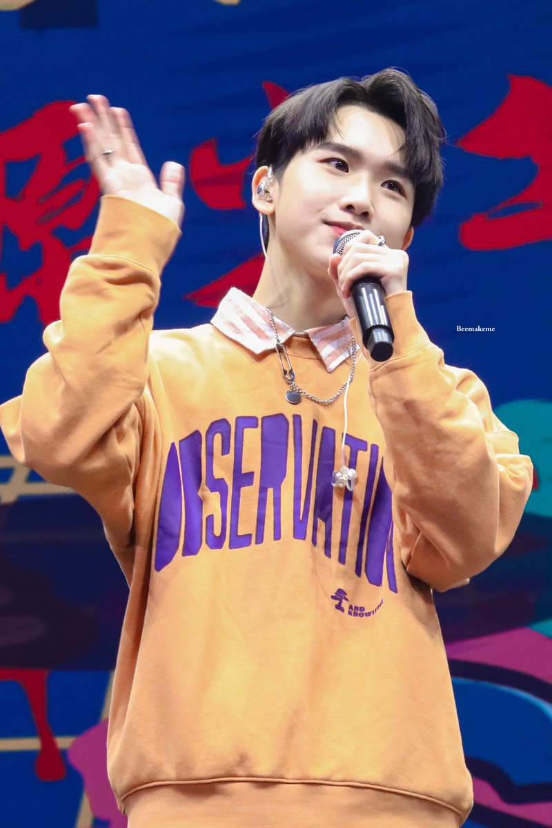 Beemakeme's tweet photo. 221016 ｜ 𝙇𝙞𝙡 𝙂𝙞𝙖𝙣𝙩 街頭小巨人
⠀
#黃莑茗 #莑茗 #FengMing #AcQUA源少年 https://t.co/mmJDFBYbcm