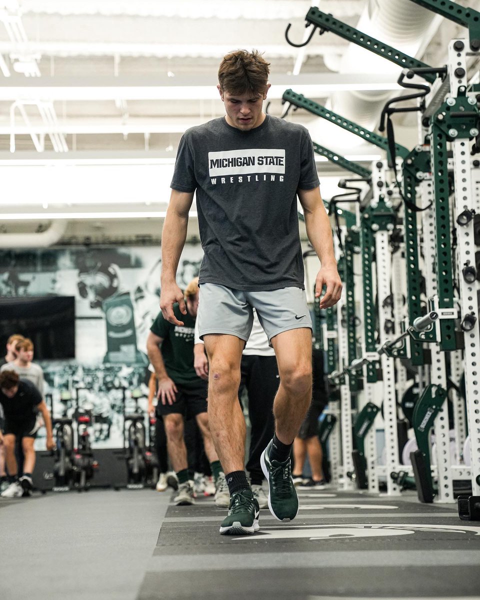 NCAAWrestling's tweet photo. Finish the year strong! 💪

#NCAAWrestling x 📸 @MSU_Wrestling 
https://t.co/RisUhA3o5S