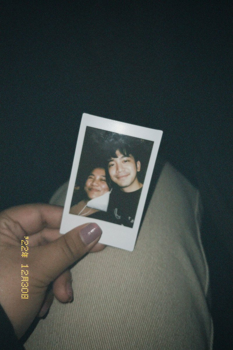 superjoshuaG's tweet photo. such a pure moment!🥺🤍 

Thank you TropangJoshua fam &amp; Thank you @iamjoshuagarcia I hope nagustuhan mo yung gift!😘 I love you bigtime! 

#JoshuaGarcia https://t.co/nhNaS0lBaX