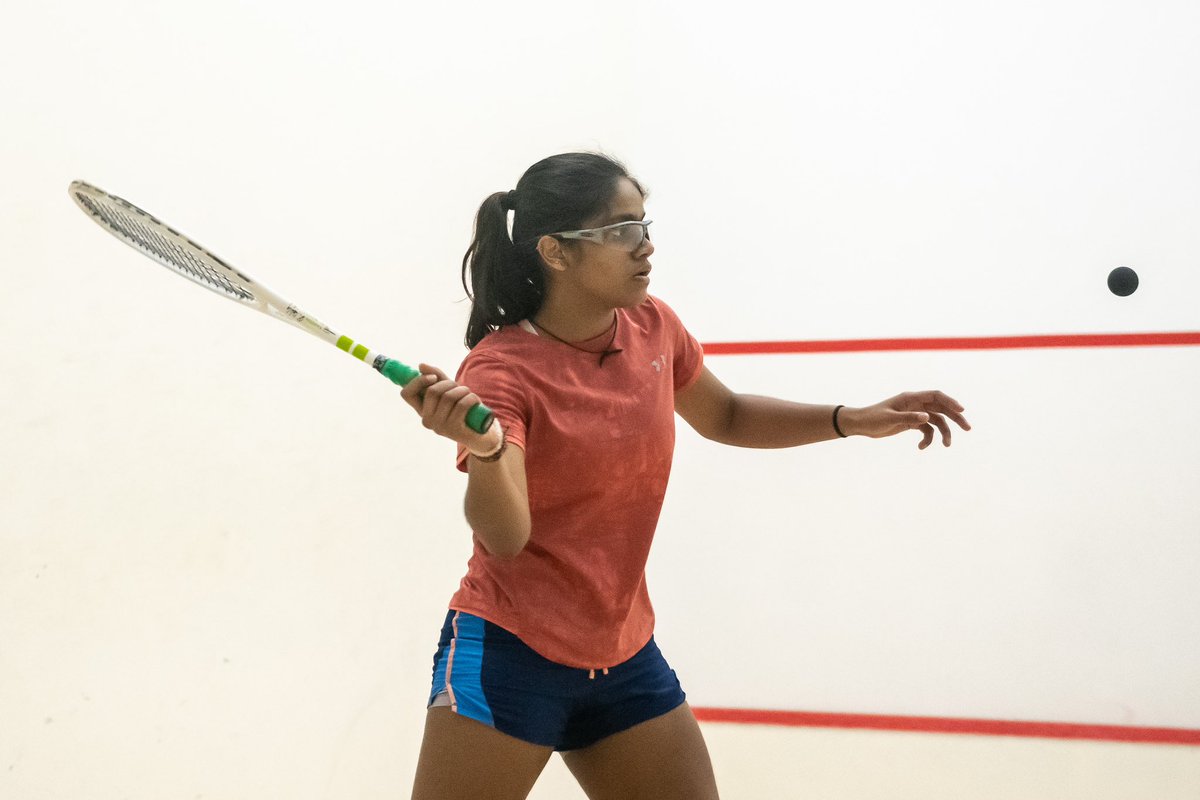 Scottish_Squash's tweet photo. Congratulations to S. Ingledew from South Africa 🇿🇦 who won the GU19 event in an epic battle 4-11, 8-11, 11-6, 11-9, 11-5 against J. Kumar Yasshmita from 🇲🇾 #SJO2022 https://t.co/8s03VY5KCb