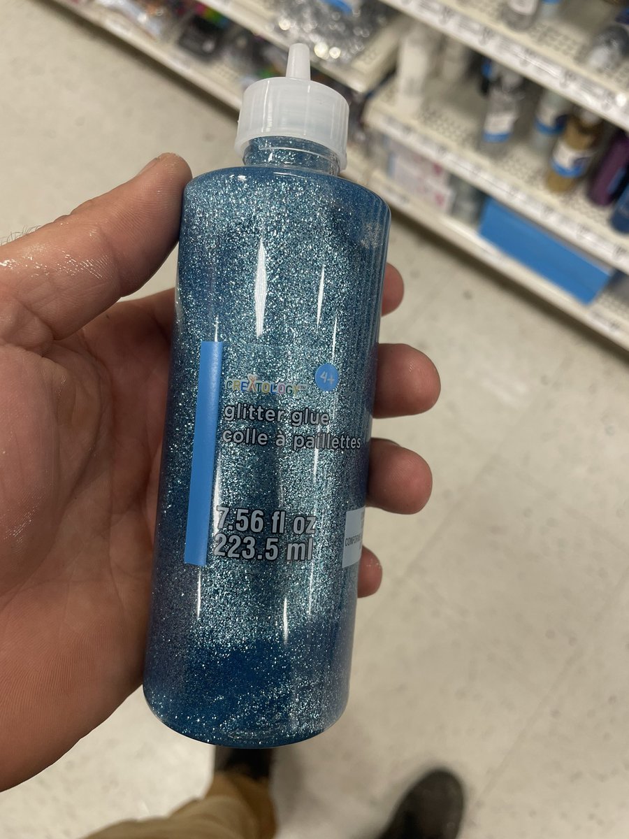 marissageee's tweet photo. My man so generously volunteered to go get me the glitter I need for the project I’m working on. It’s been days and he still can’t find what I’m looking for lol god bless him https://t.co/4UpAJLXfPU
