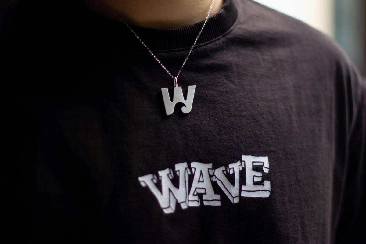 WaveAUT's tweet image. In 2 days it's New Year, what could be better than a WAVE Chain for 2023? 😏