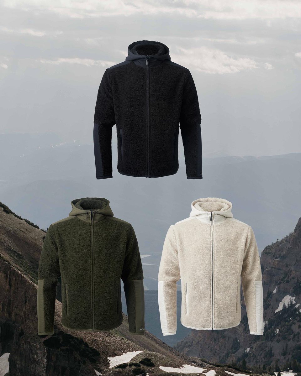 AsherGolf's tweet photo. Just Dropped 👀
The Reversible Sherpa is available now in Onyx, Moss and Bone in limited quantities. End your year with an upgrade. #AsherGolf https://t.co/9CDJNMYNf3