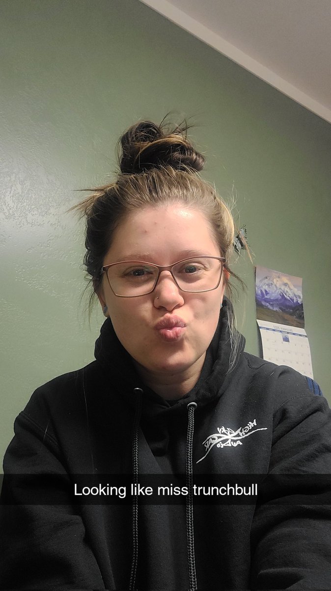 MightyMar202's tweet photo. Today I look like Miss Truchbull 🤣🤣 we don't all have cute messy buns https://t.co/5GEz6Mw3zl