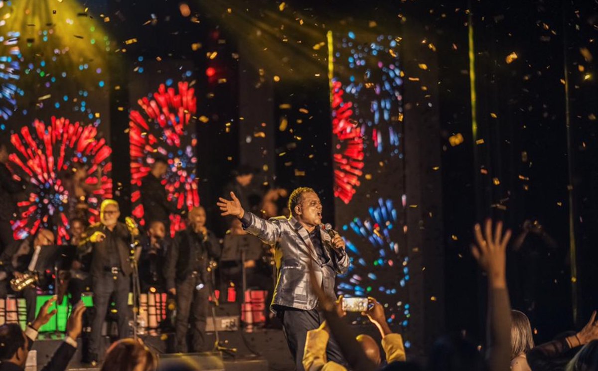ElDia_do's tweet photo. Histórico concierto en 35 años de Coco Band
https://t.co/fC14lPWOHc #concierto #cocoband #espectaculos #PeriódicoElDía https://t.co/TaFwpg1KjG