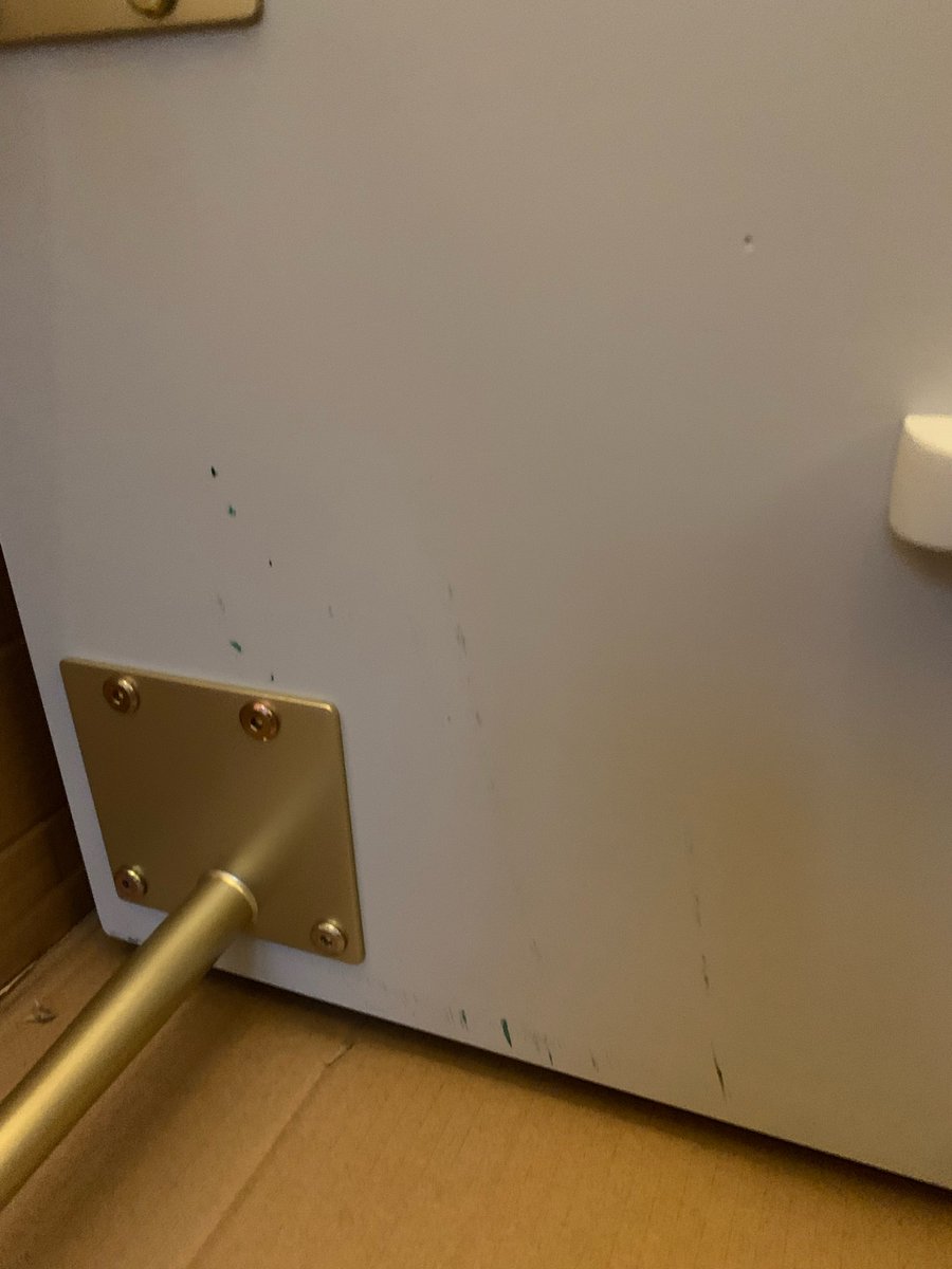 itsmesoniajs's tweet photo. @johnlewishelp ordered a tv stand from you guys which arrived today but imagine my confusion to find so many green scuff marks on a brand new product. On top of this. A screw was missing for one of the shelves so it’s very unstable. Please can you advise?? https://t.co/nm04qFcUyz
